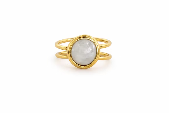 Easton Elle Single Pearl Ring - Gold (Adjustable)