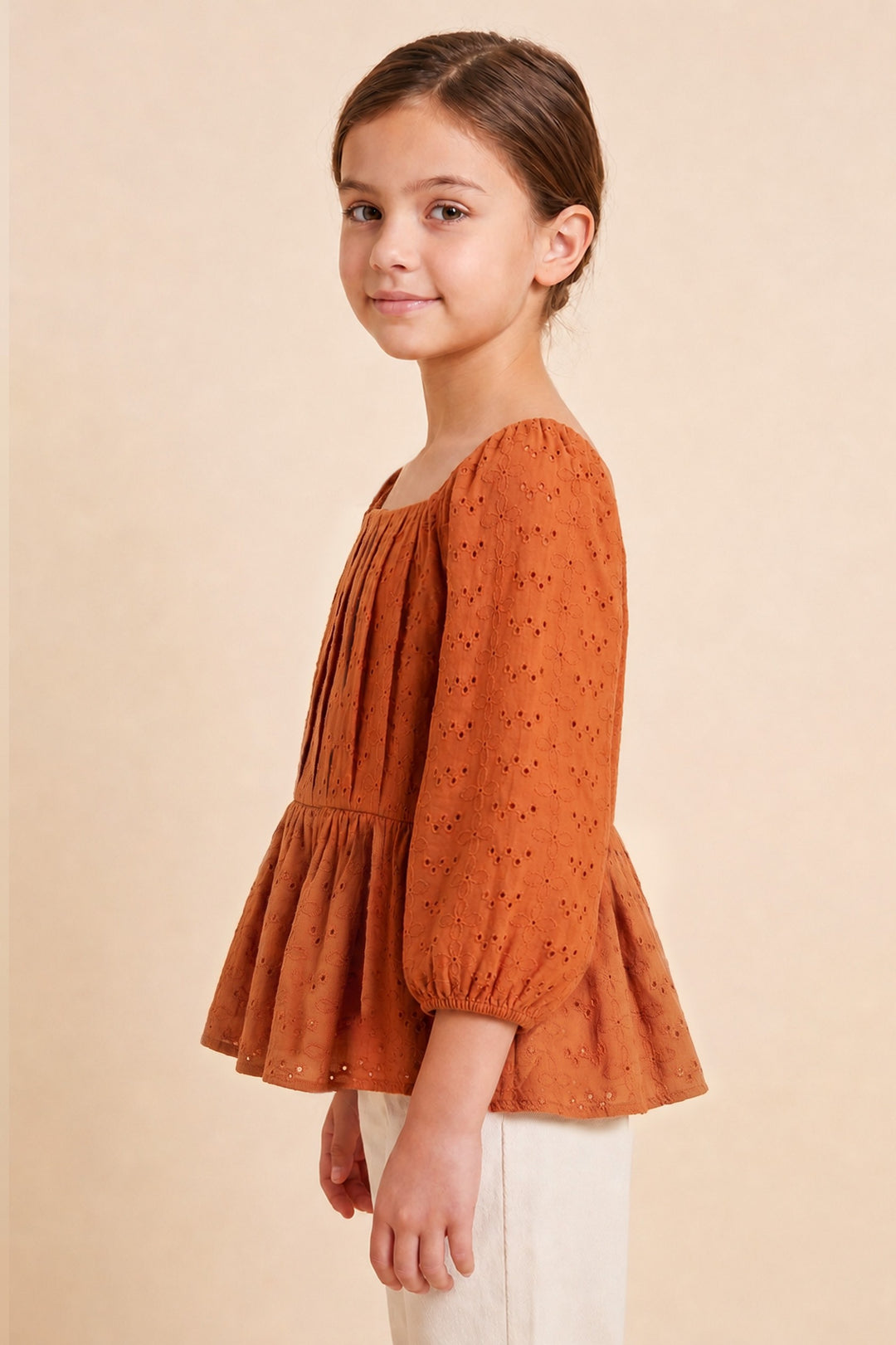 Anni Top, Tween