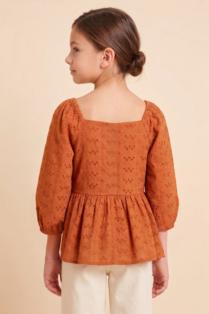 Anni Top, Tween