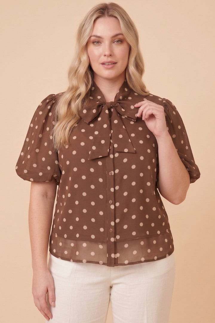 Worth Noticing Top, CURVY