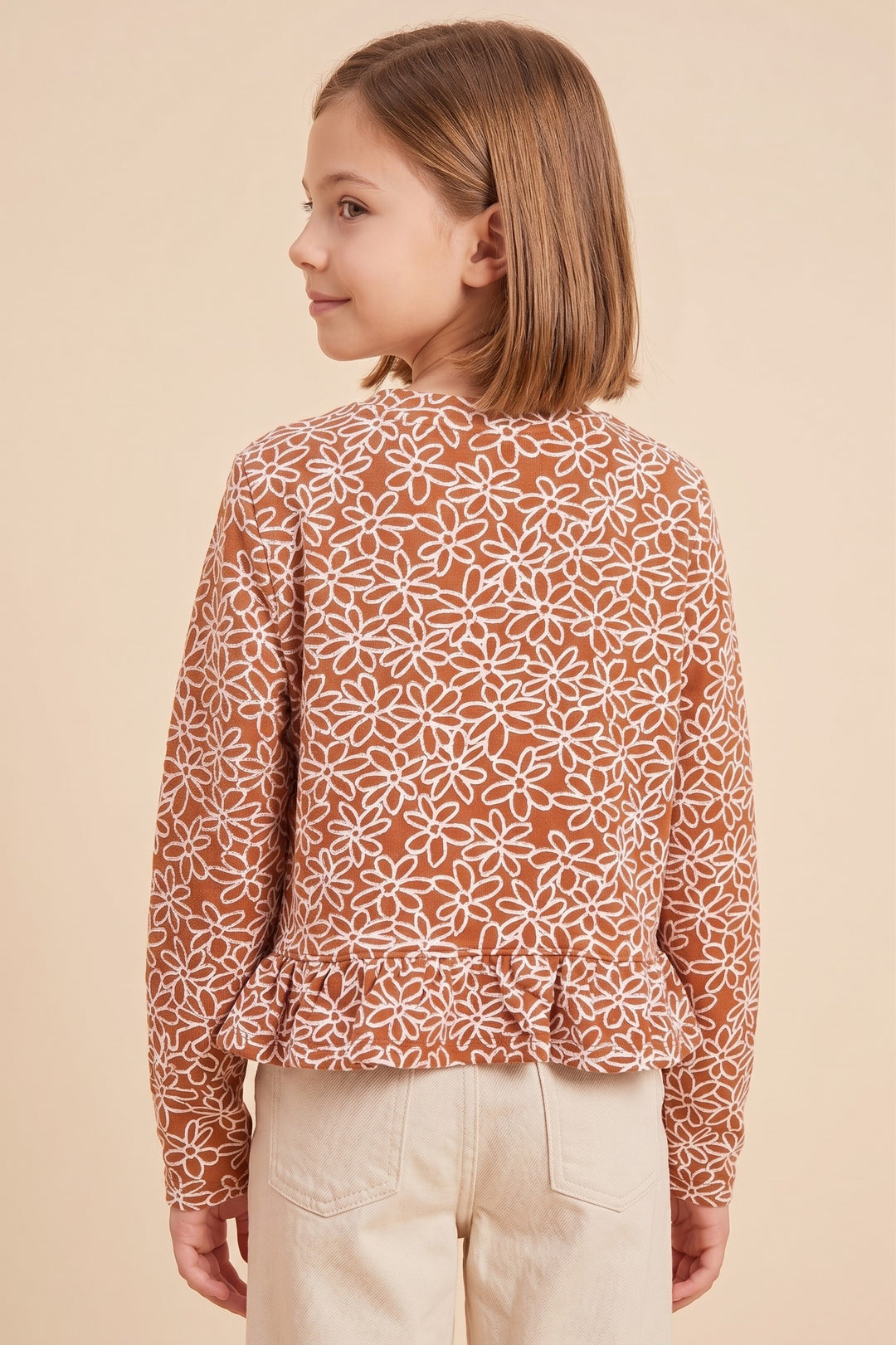 Jasmin Top, Tween