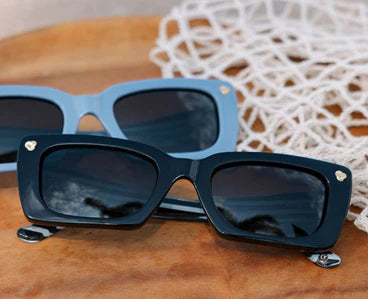 Peepers Polarized Sunglasses -Skipper