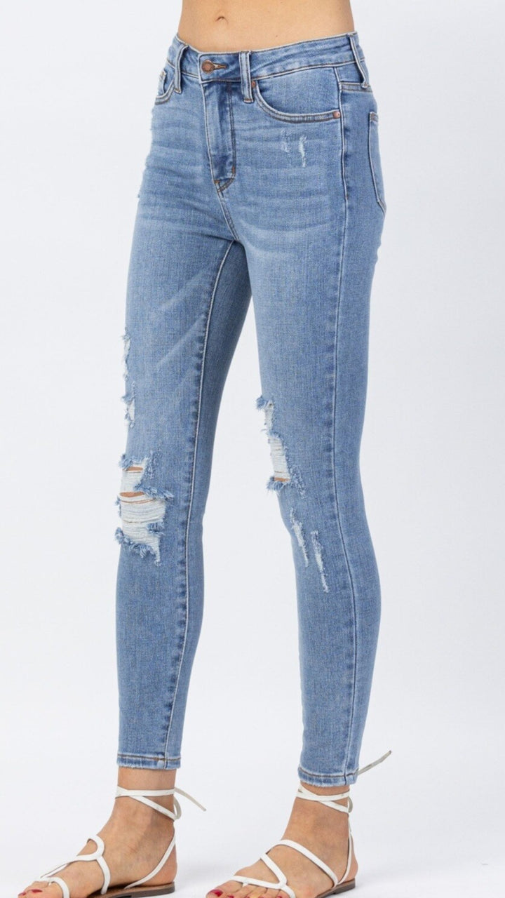 Judy Blue Keep Going HW Tummy Control Skinny CURVY