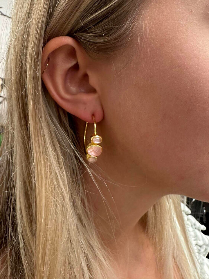 Betty Carre Jafa 3-Stones Hoop