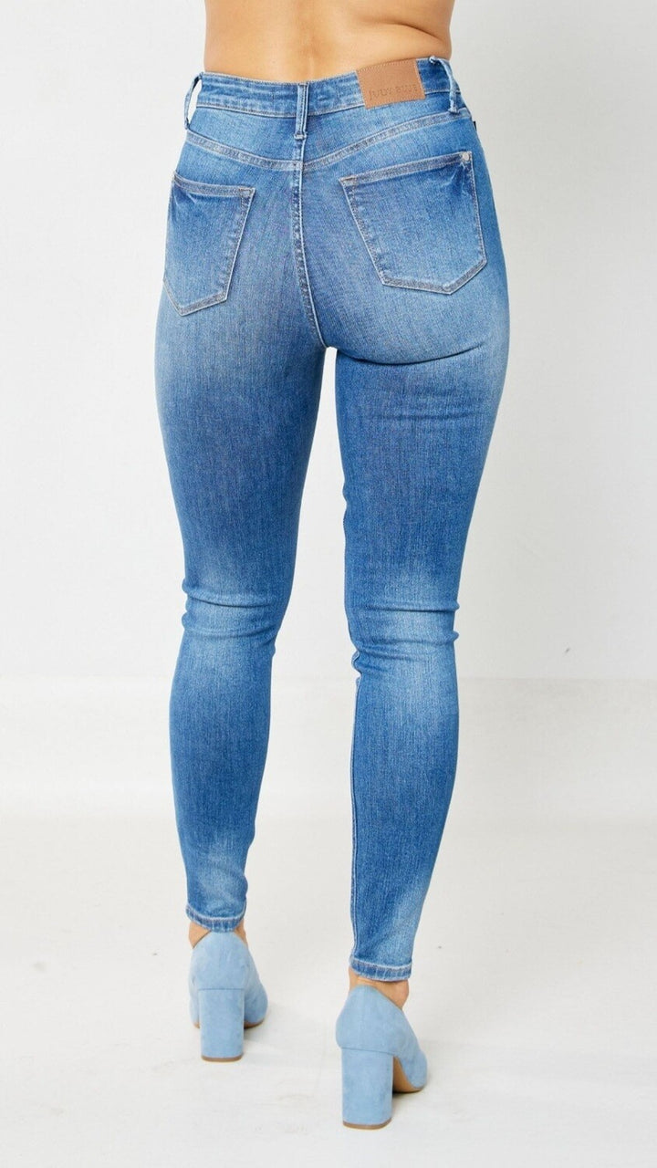 Judy Blue Grateful HW Tummy Control Skinny CURVY