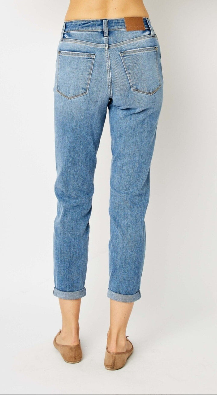 Judy Blue Rise and Shine Midrise Cuffed Slim CURVY