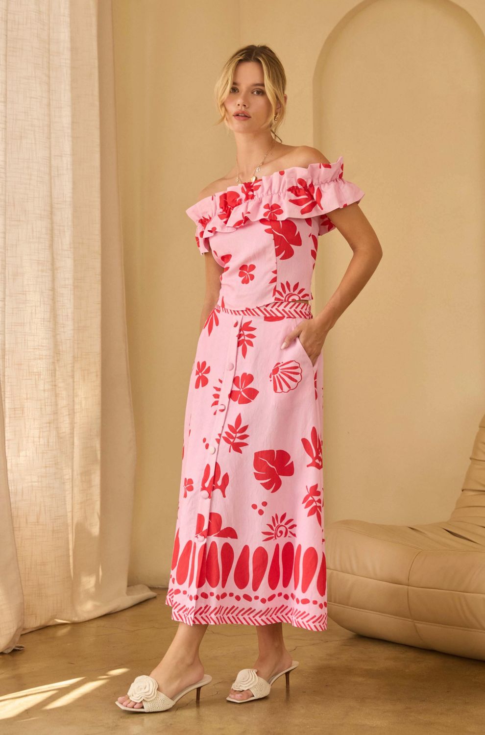Feminine &amp; Flirty Midi Skirt