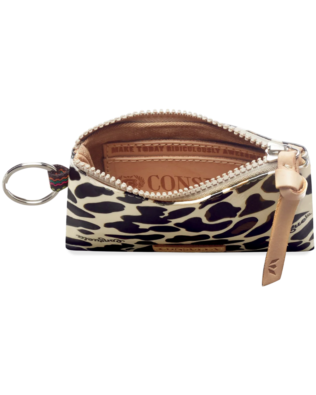 Consuela Pouch, Mona