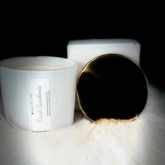 Love Square One Fresh Gardenia 9oz Candle
