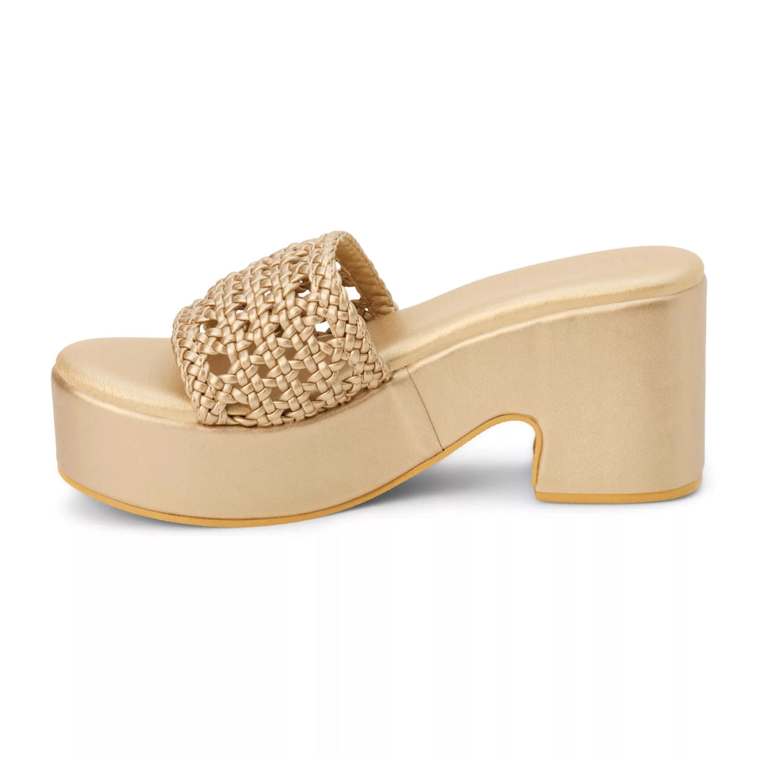 Coconuts by Matisse Cove Gold Platform Sandal
