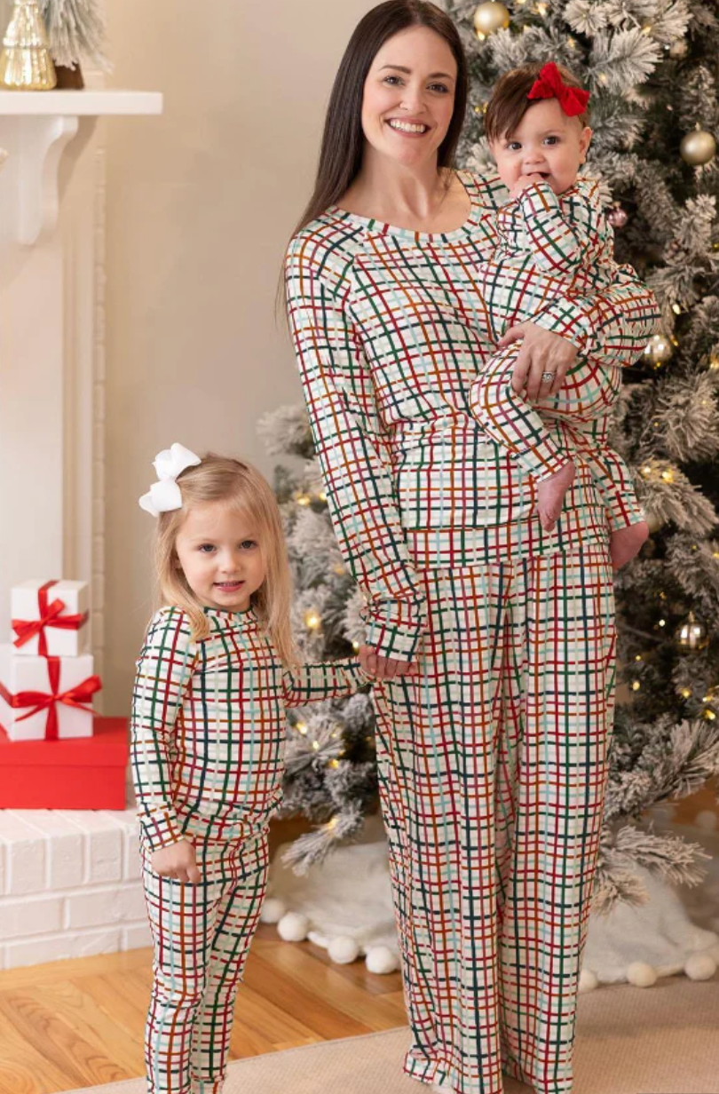 Mary Square Family Plaid Annie Set