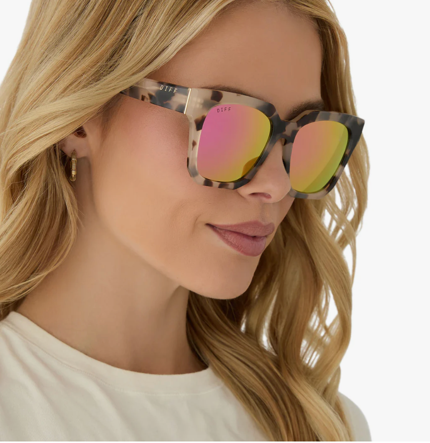 Diff Eyewear -  Ariana (Pink Mirror)