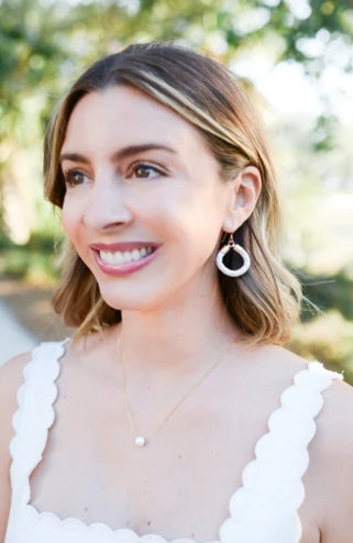 Little Fish Boateak Simple Pearl Necklace