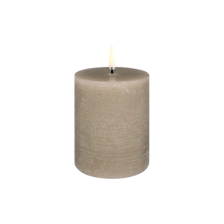 Uyuni LED Pillar Candle w/Shoulder, Smooth