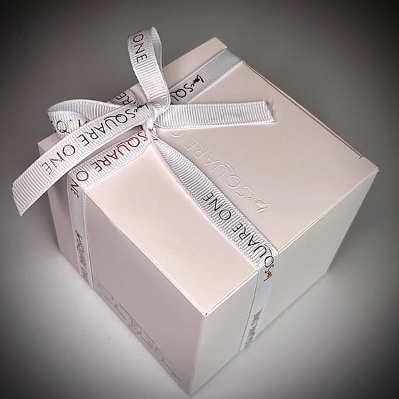 Love Square One Peppercorn &amp; Citrus Signature Candle 9oz
