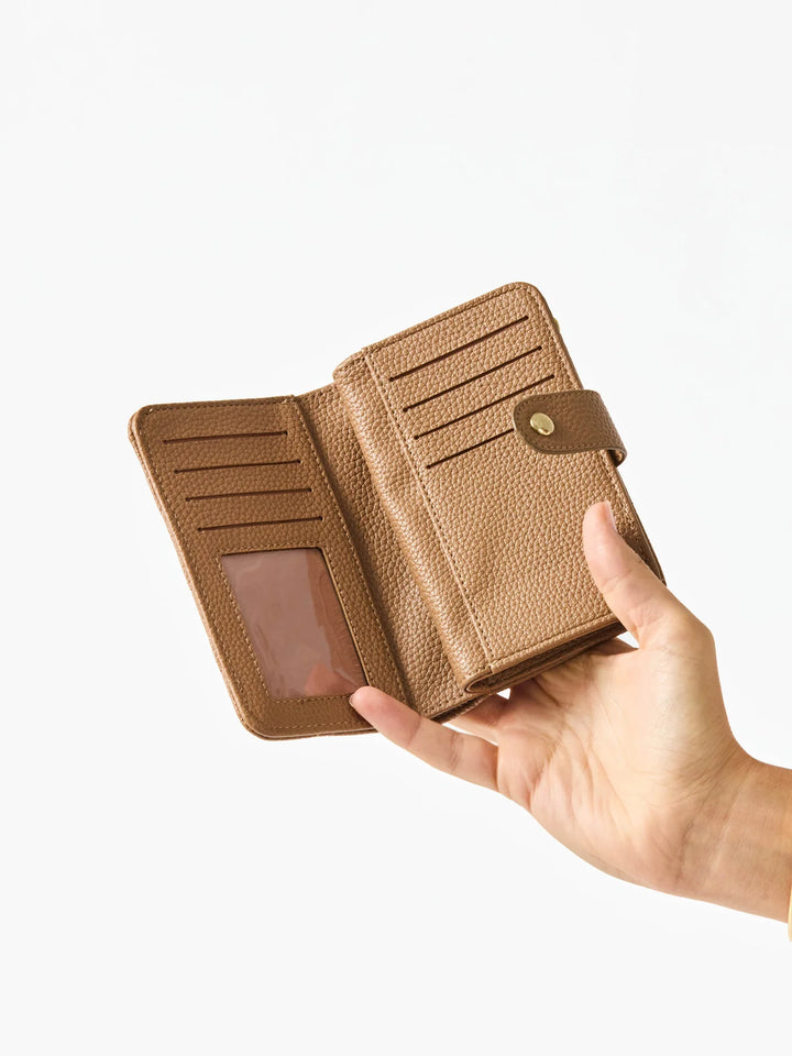 Mary Square Essential Wallet