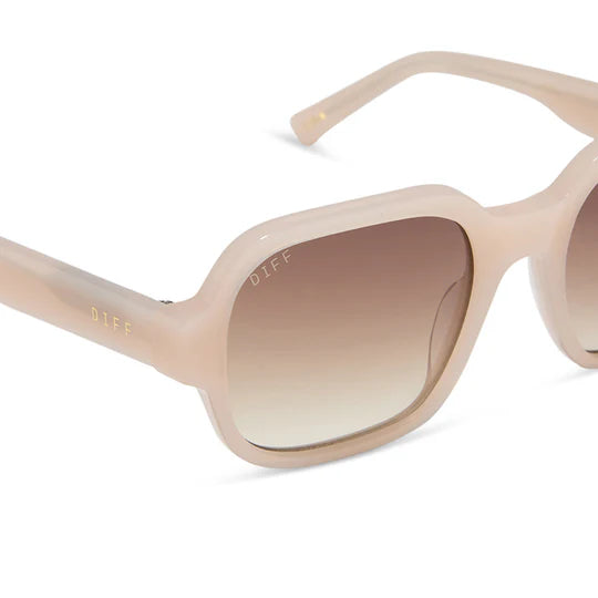 Diff Eyewear Aspyn Ovard Lola Sunglasses
