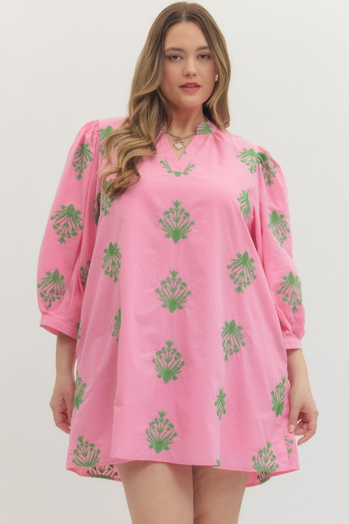 Flirt With Luck Dress, Curvy