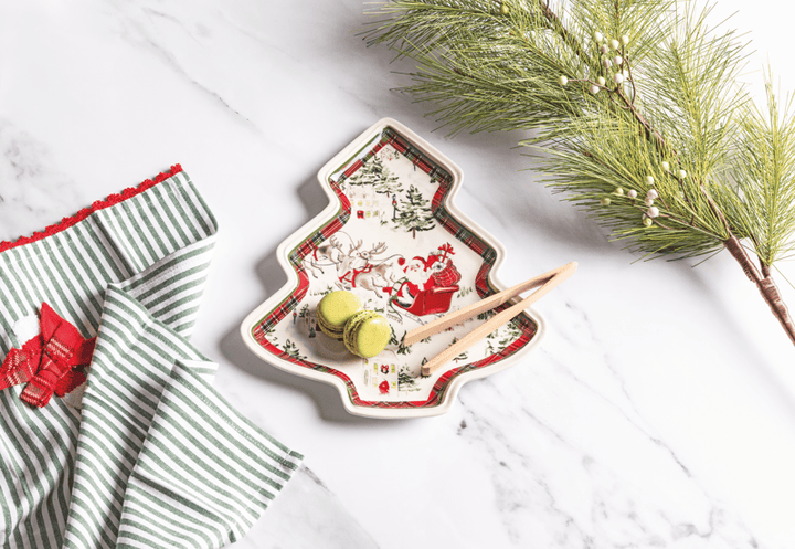 Mud Pie Tartan Santa Cookie Plate