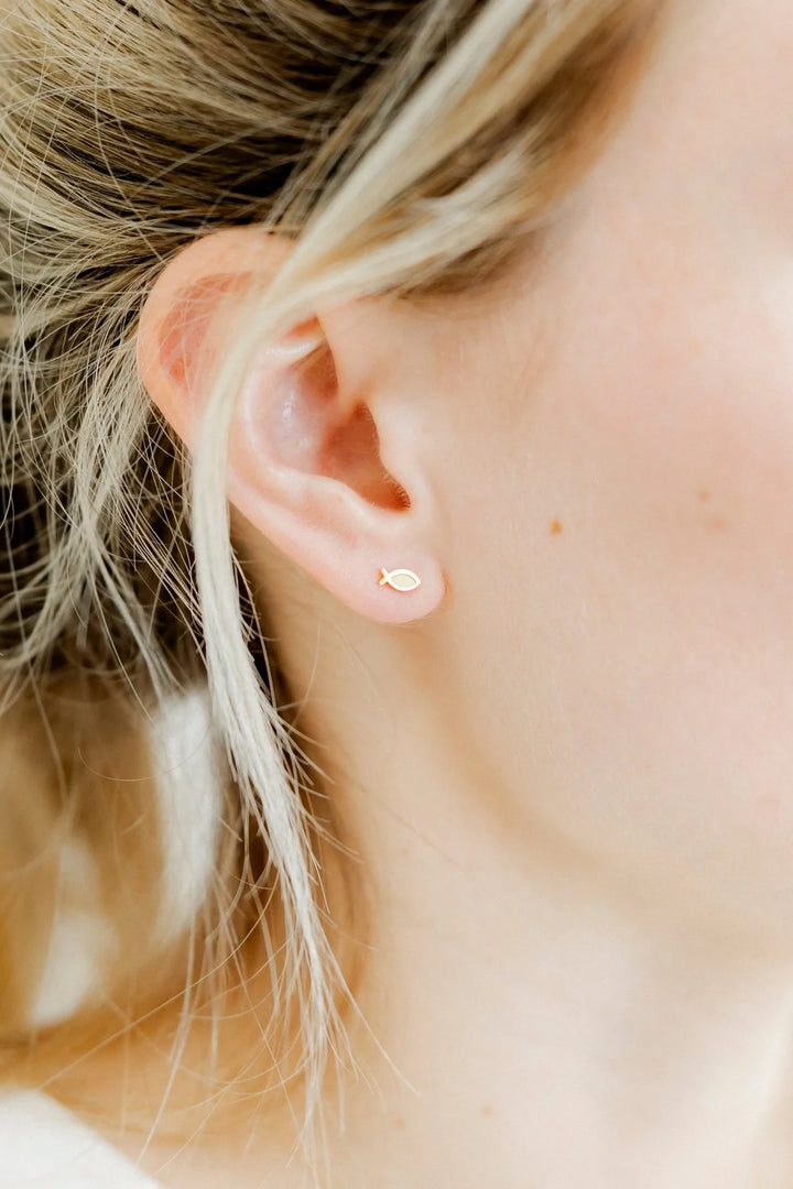 Linny Co Screwback Stud Earrings - Ichthys Fish Gold