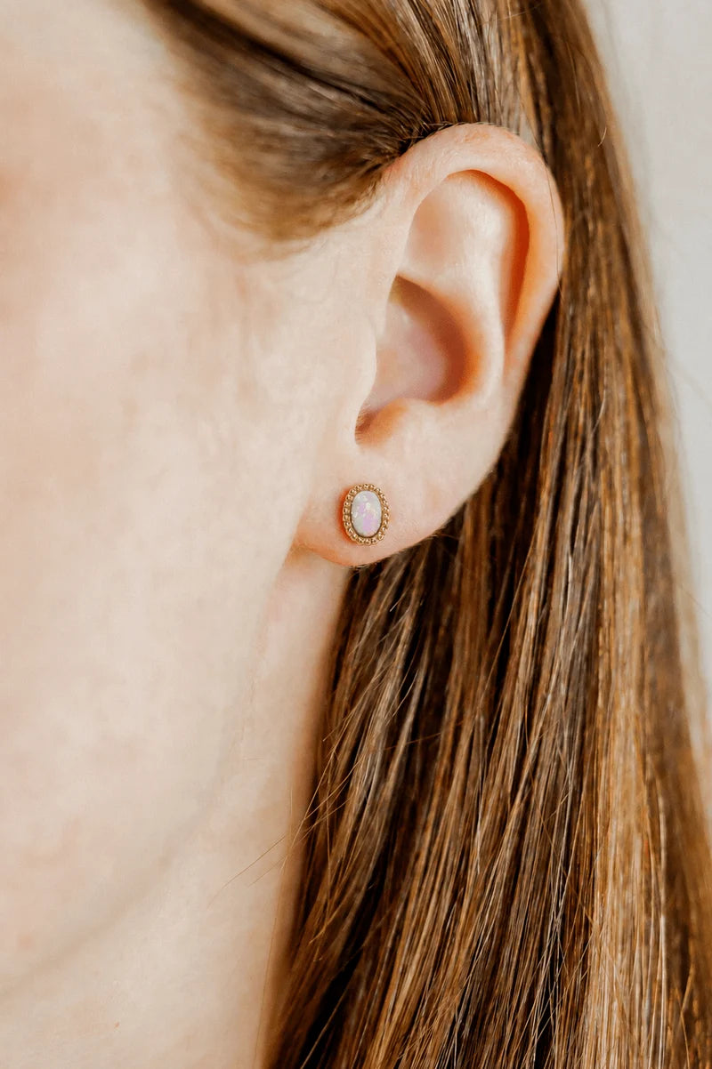 Linny Co Screwback Stud Earrings - Luna Opal Light Pink