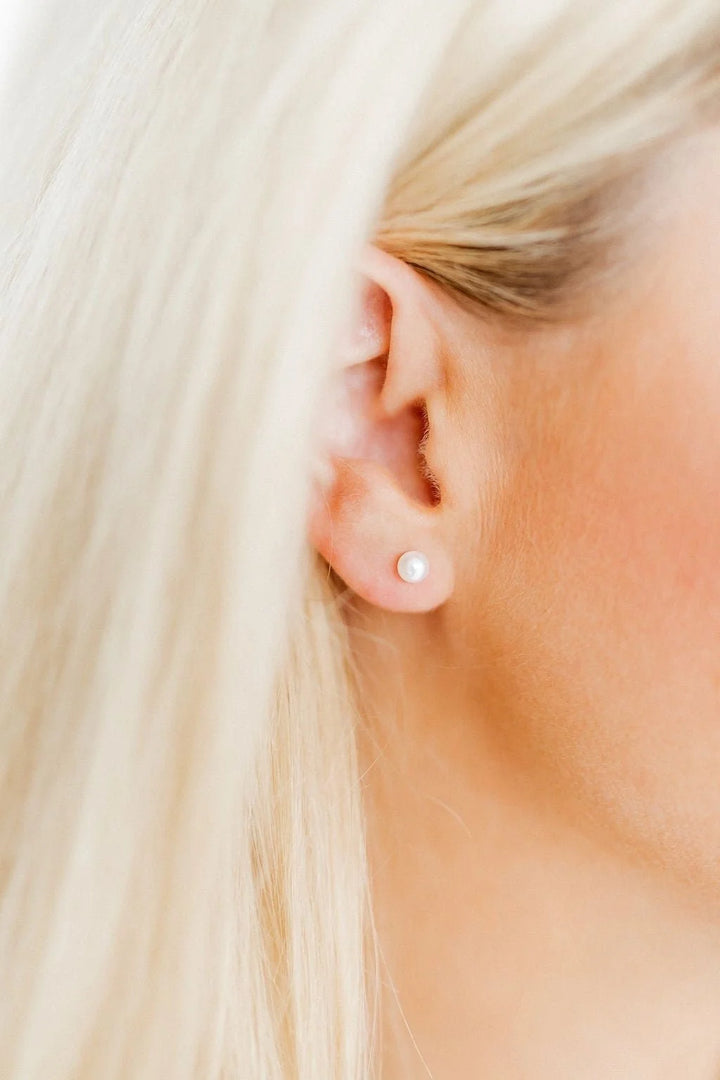 Linny Co Screwback Stud Earrings Payton Pearl White 5mm